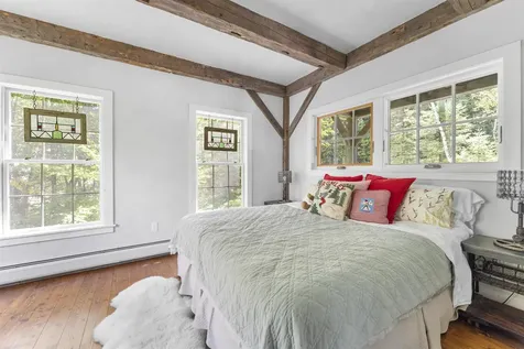 3221 Hapgood Pond Road Peru VT 05155