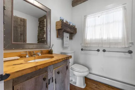 3221 Hapgood Pond Road Peru VT 05155