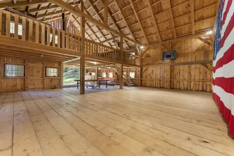 3221 Hapgood Pond Road Peru VT 05155