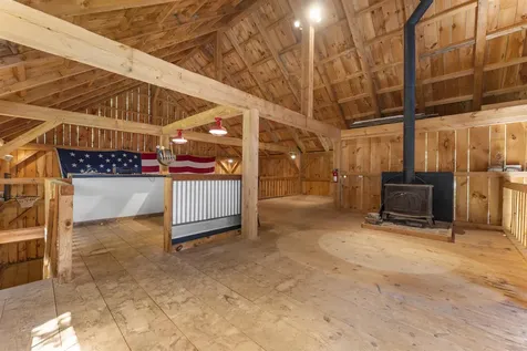 3221 Hapgood Pond Road Peru VT 05155
