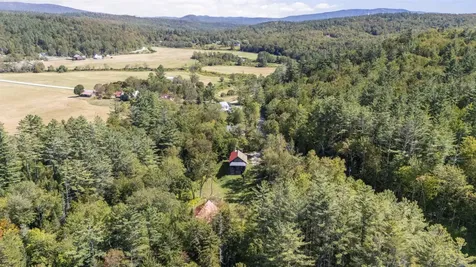 3221 Hapgood Pond Road Peru VT 05155
