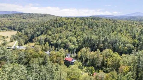 3221 Hapgood Pond Road Peru VT 05155