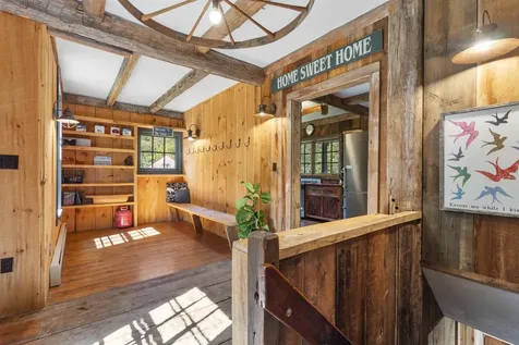 3221 Hapgood Pond Road Peru VT 05155