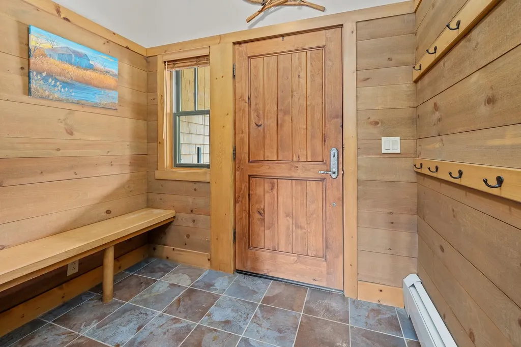 4B Hardwood Hill Stratton VT 05155