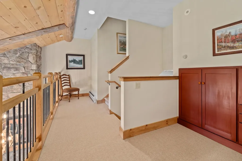 4B Hardwood Hill Stratton VT 05155