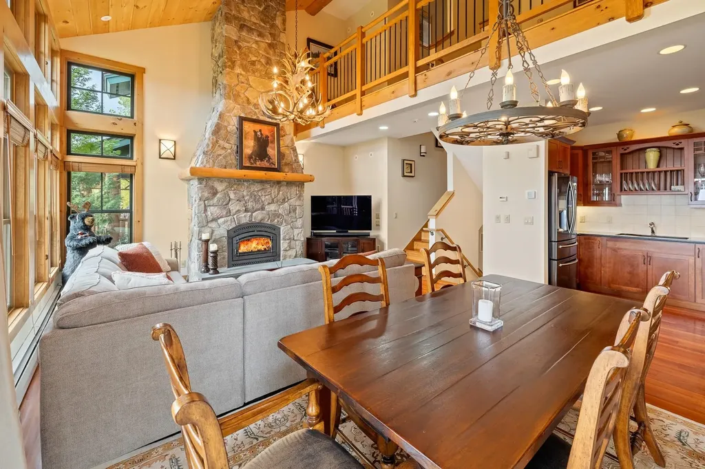 4B Hardwood Hill Stratton VT 05155