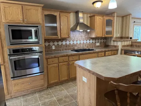 27 Butternut Lane Tamworth NH 03882