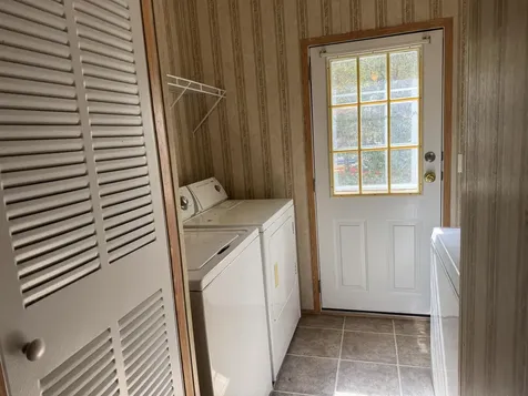 27 Butternut Lane Tamworth NH 03882