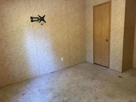 27 Butternut Lane Tamworth NH 03882