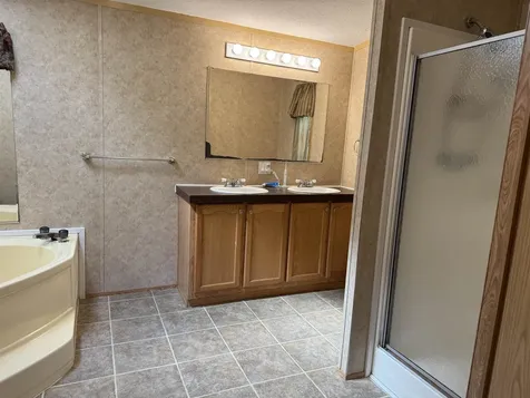 27 Butternut Lane Tamworth NH 03882