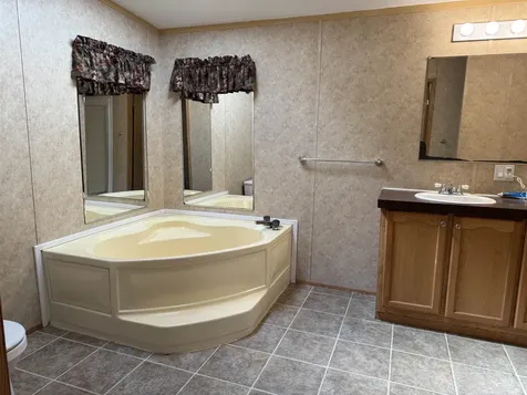 27 Butternut Lane Tamworth NH 03882