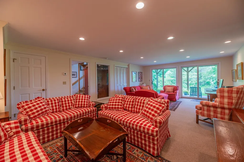 263 Kestrel Court Manchester VT 05254