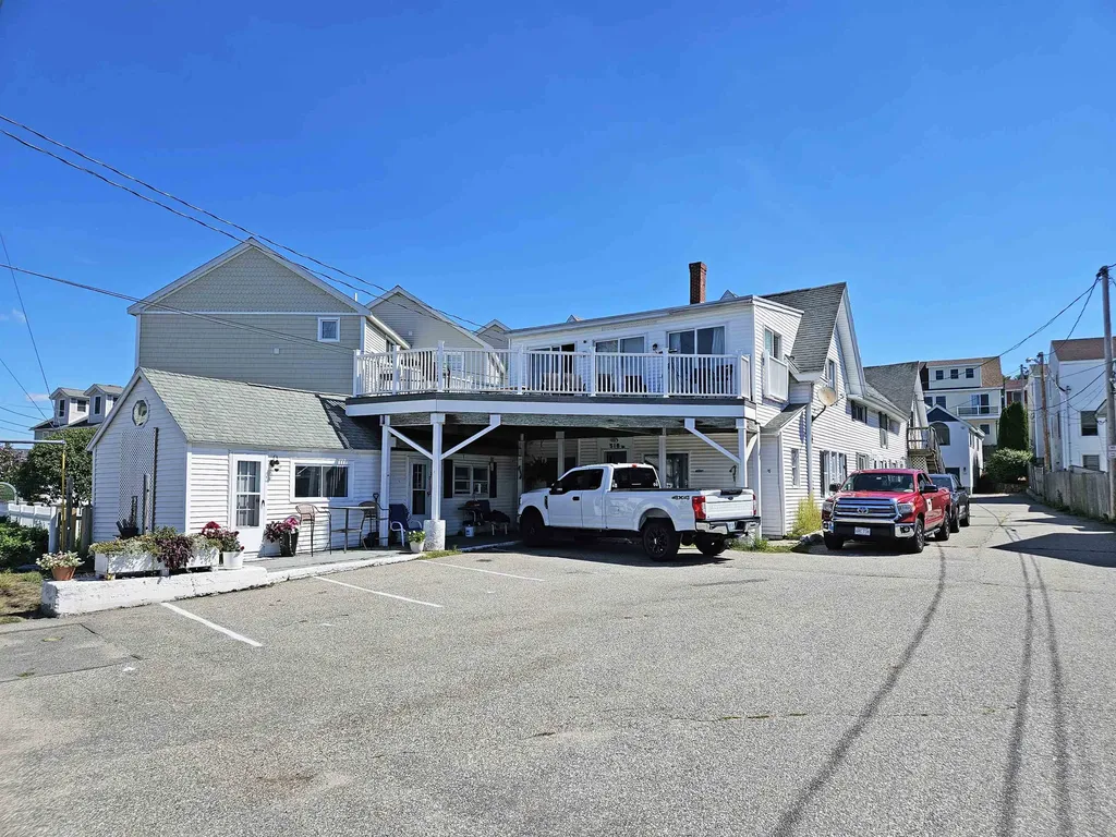 518 Ocean Boulevard Hampton NH 03842