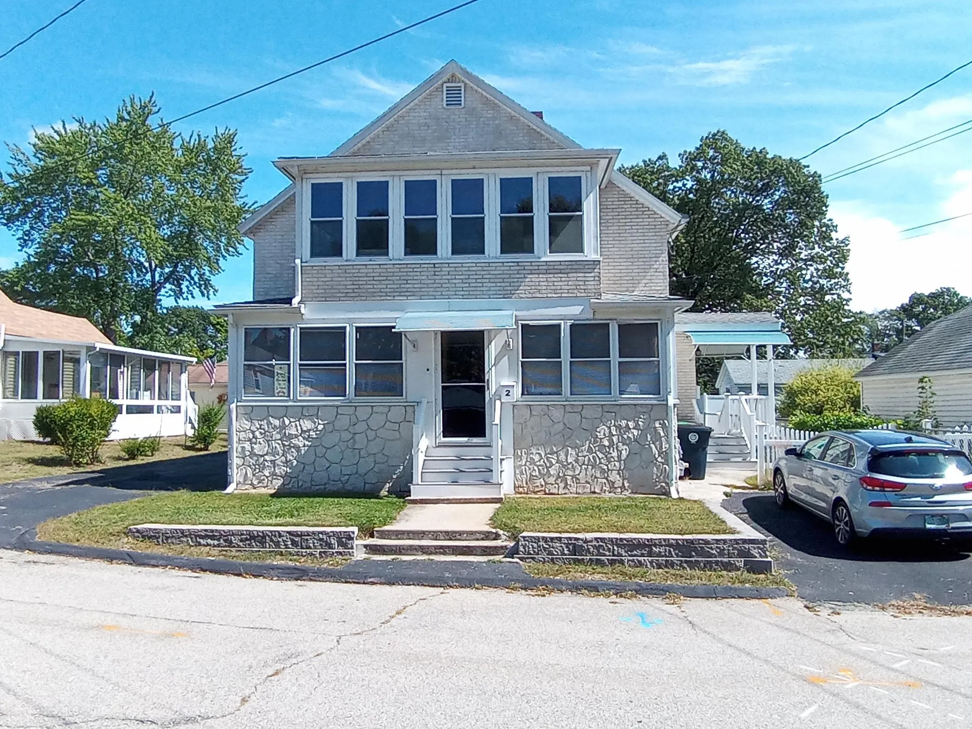 2 Tetreau Street Nashua NH 03060