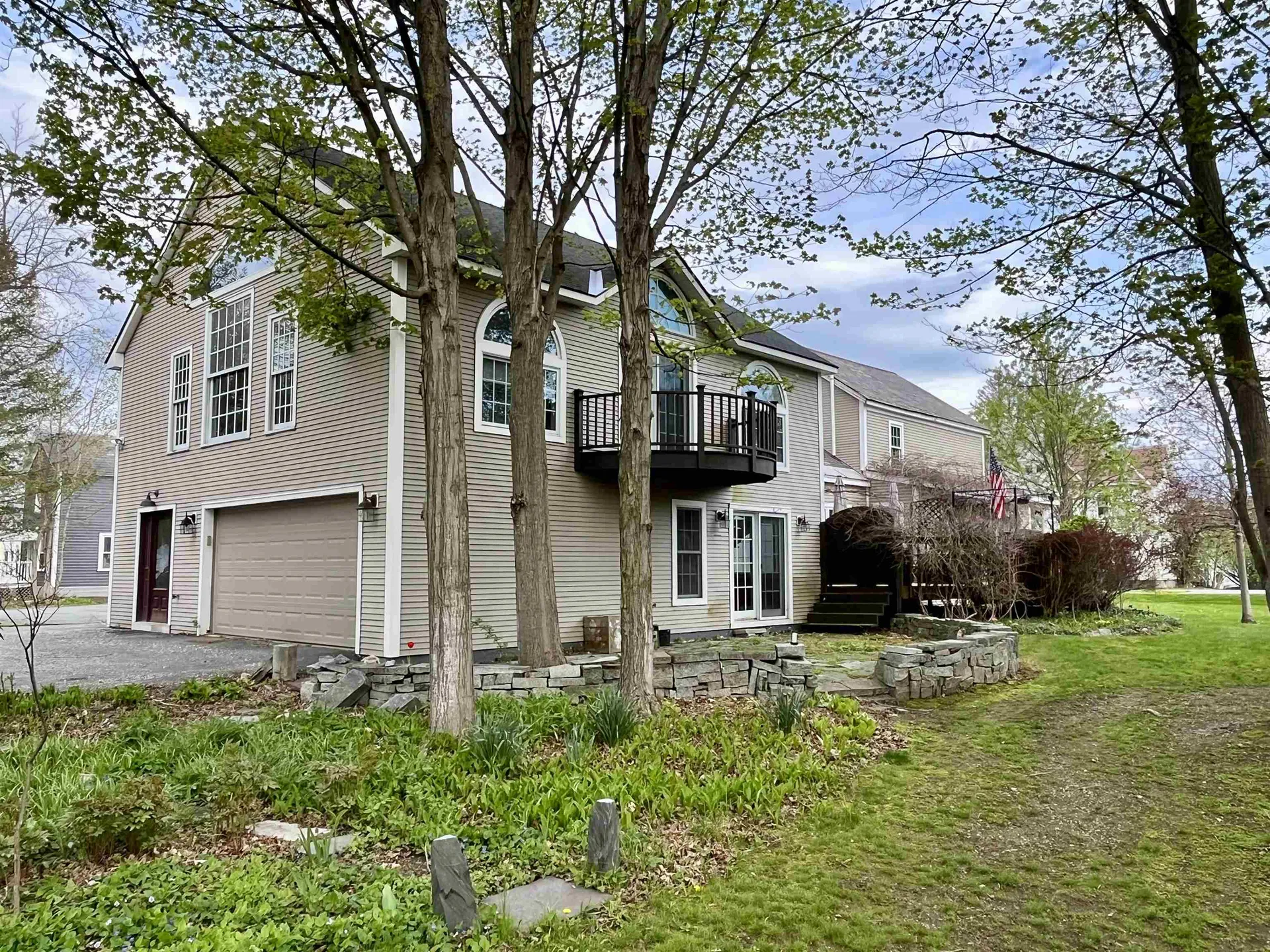 321 Bentley Avenue Poultney VT 05764