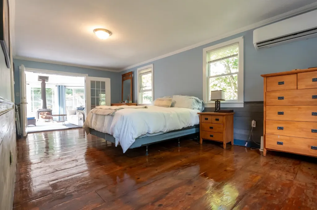 231 Chesterfield Road Hinsdale NH 03451