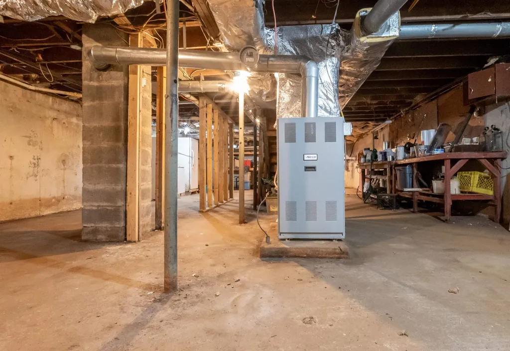 231 Chesterfield Road Hinsdale NH 03451