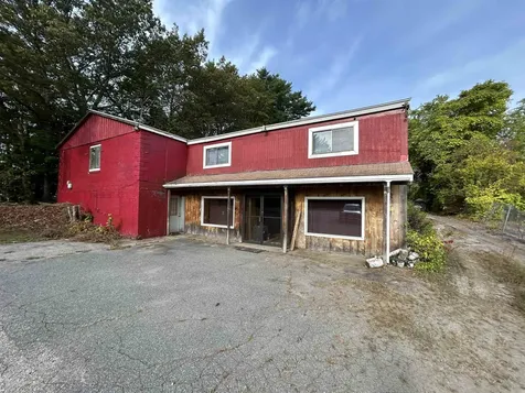 108 Route 125 Kingston NH 03848