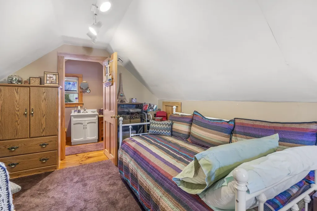 1025 Route 123 Stoddard NH 03464