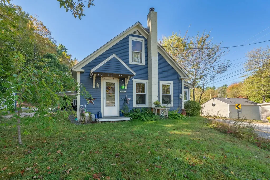 1025 Route 123 Stoddard NH 03464