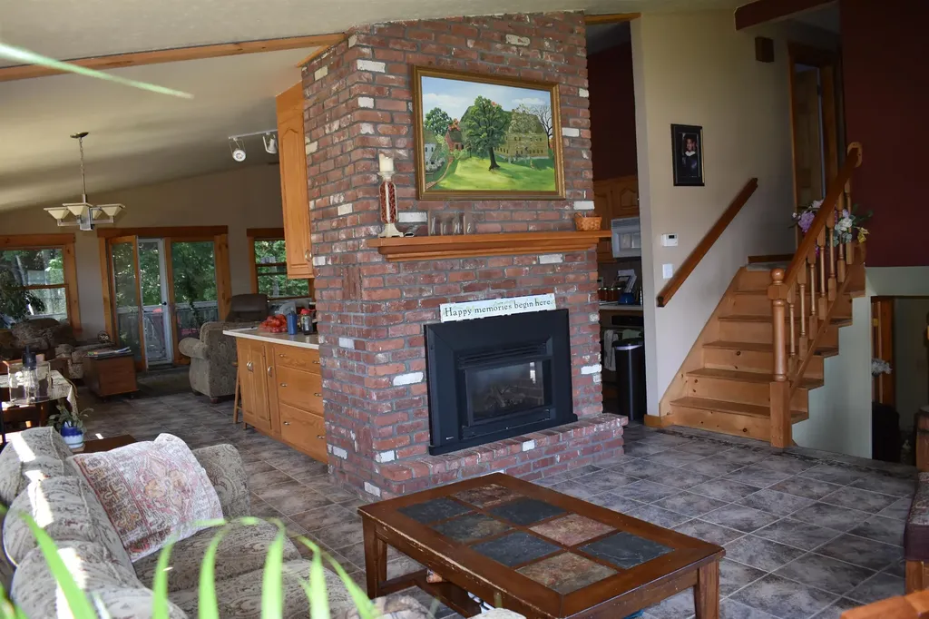 623 Vail Drive Lyndon VT 05851