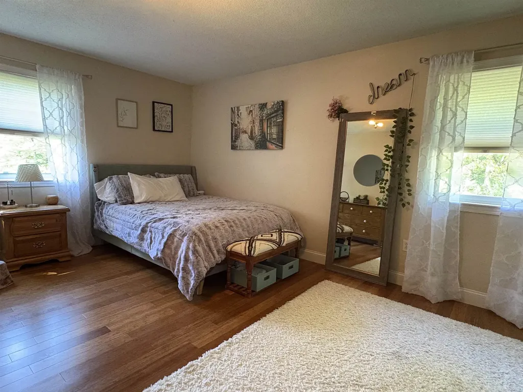 51 Logwood Circle Essex VT 05452