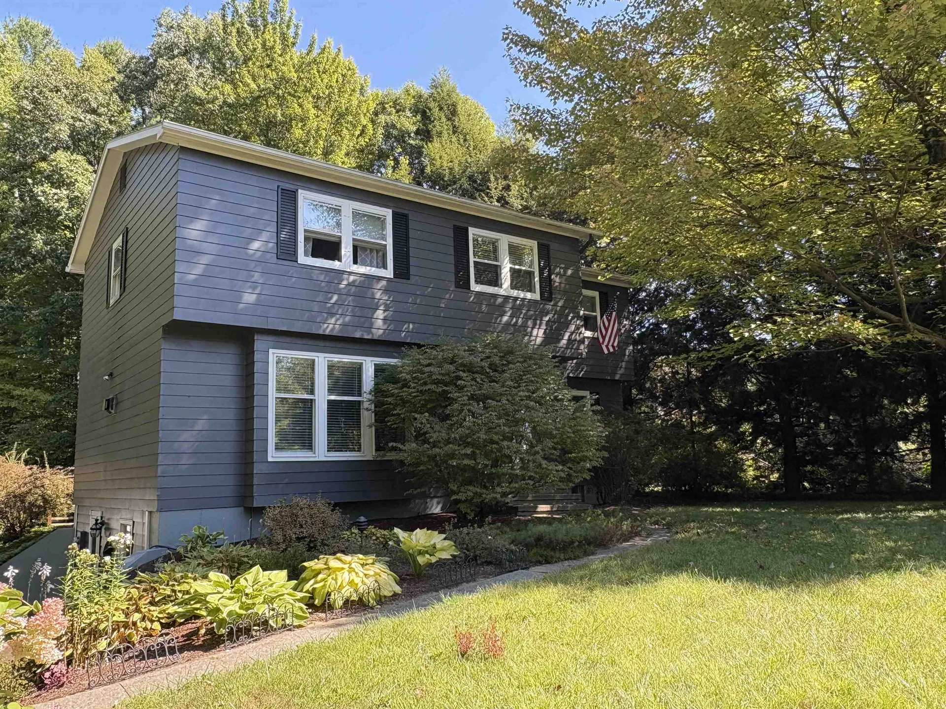 51 Logwood Circle Essex VT 05452