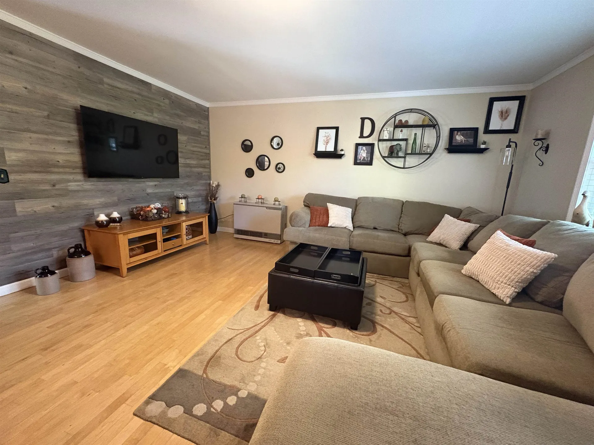 51 Logwood Circle Essex VT 05452