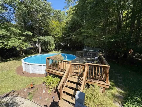 51 Logwood Circle Essex VT 05452