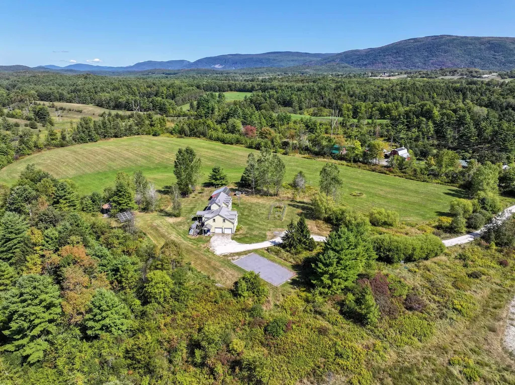 417 Painter Road Middlebury VT 05753