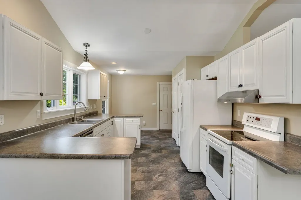 221 Bittersweet Circle Williston VT 05495