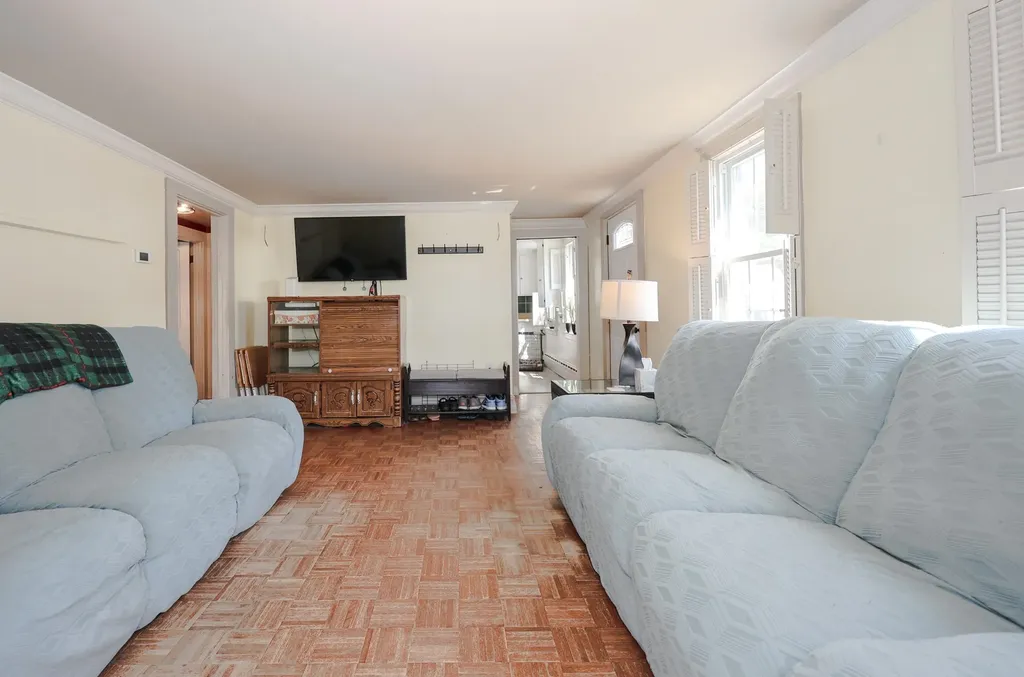11 Crescent Street Hill NH 03243