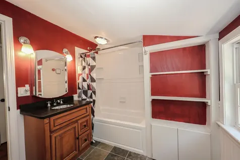 11 Crescent Street Hill NH 03243