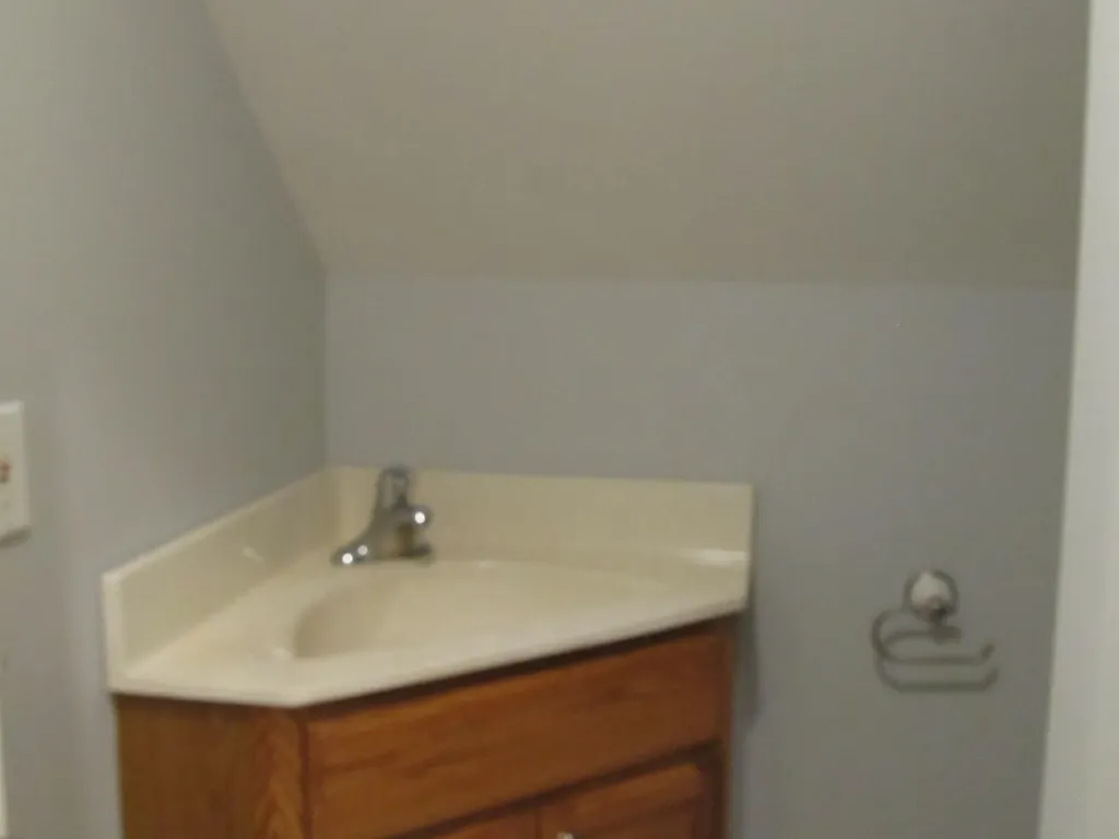 562 Nh Route 103 Sunapee NH 03782