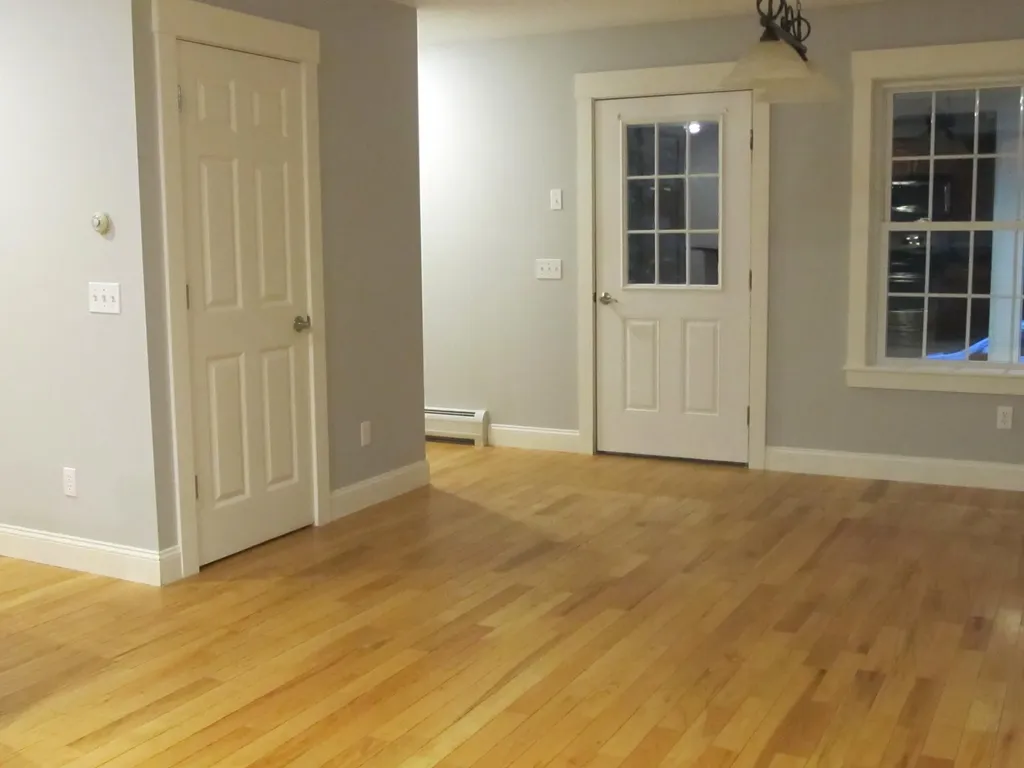 562 Nh Route 103 Sunapee NH 03782