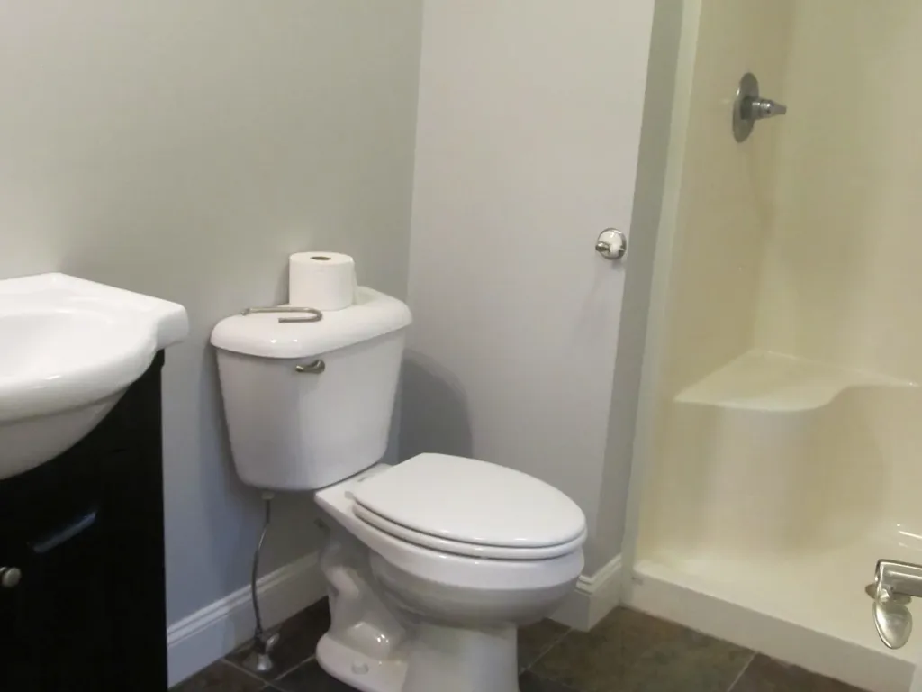 562 Nh Route 103 Sunapee NH 03782