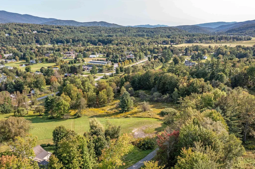 131 Hazy Lane Stowe VT 05672