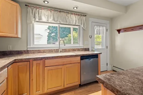 6 Randall Street Waterbury VT 05676