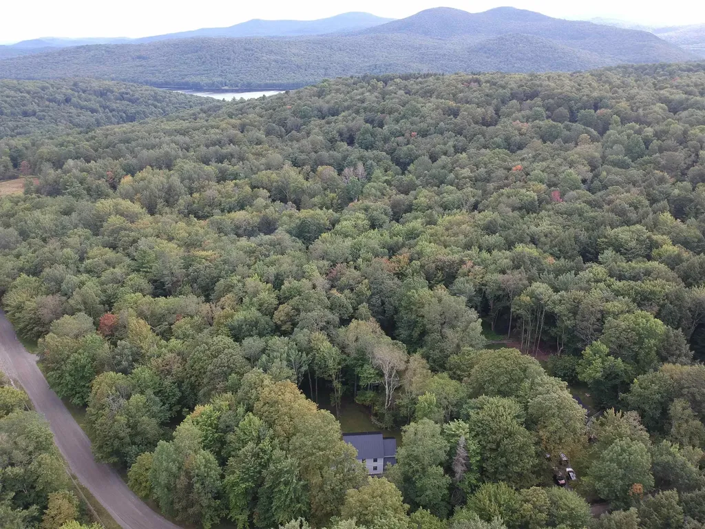 101 North Road Wilmington VT 05363