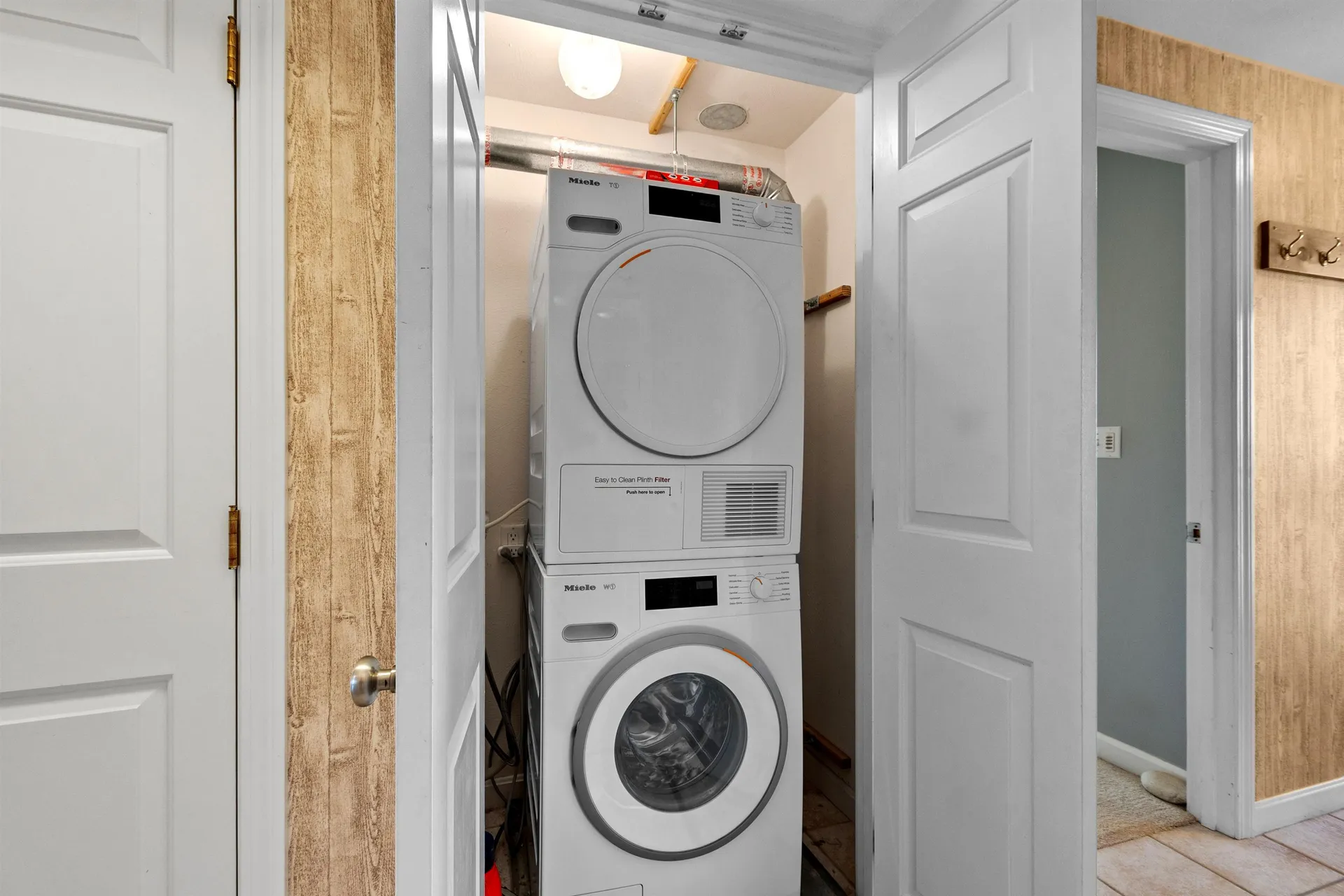 605 Ocean Boulevard Hampton NH 03802