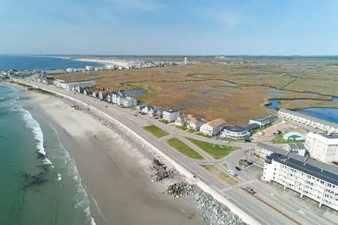 605 Ocean Boulevard Hampton NH 03802