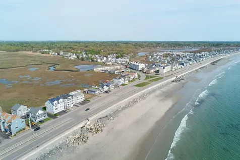 605 Ocean Boulevard Hampton NH 03802