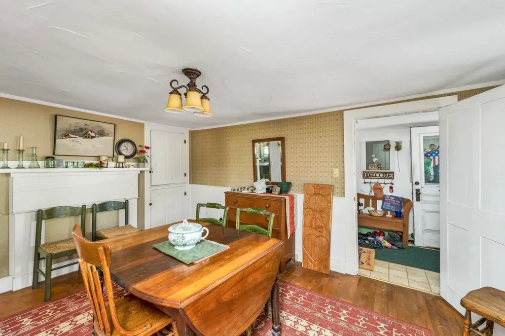 347 Pembroke Street Pembroke NH 03275