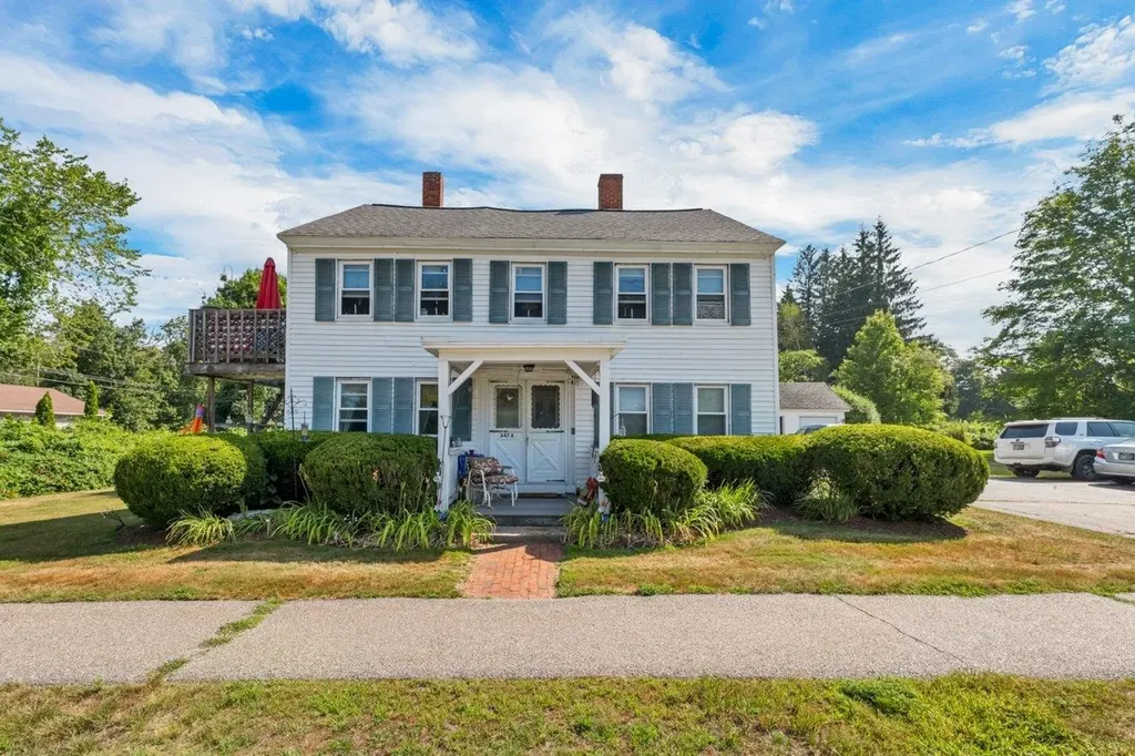 347 Pembroke Street Pembroke NH 03275