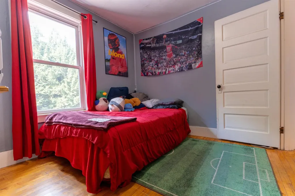 105 Grove Street Claremont NH 03743