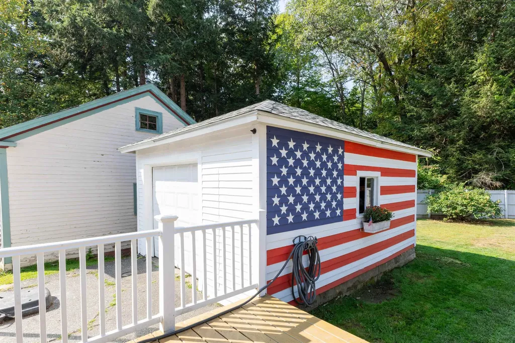 105 Grove Street Claremont NH 03743