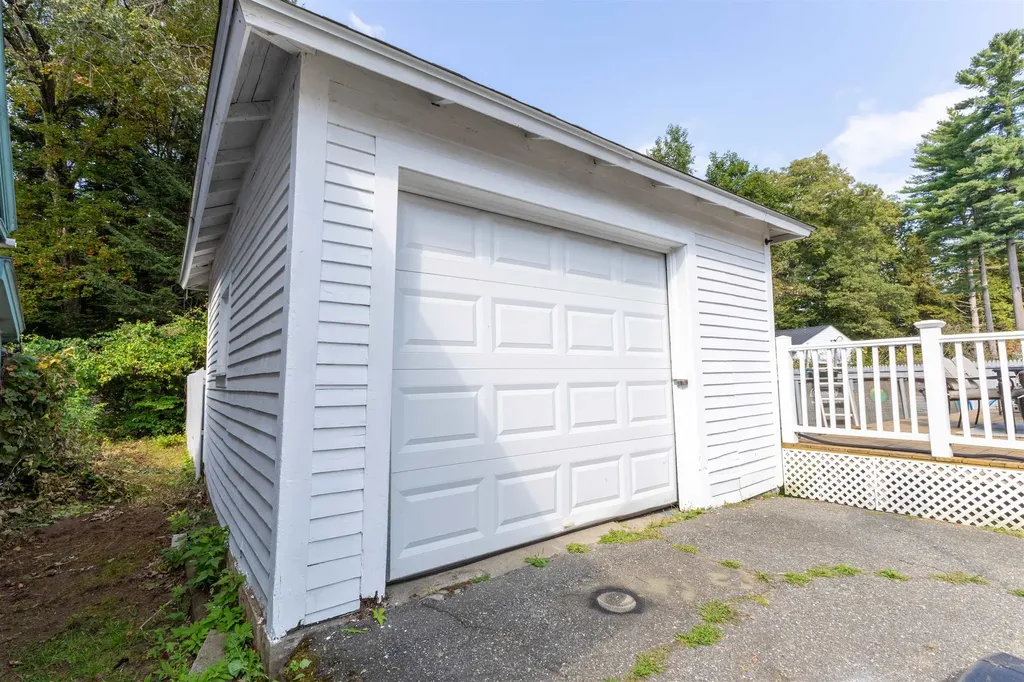 105 Grove Street Claremont NH 03743