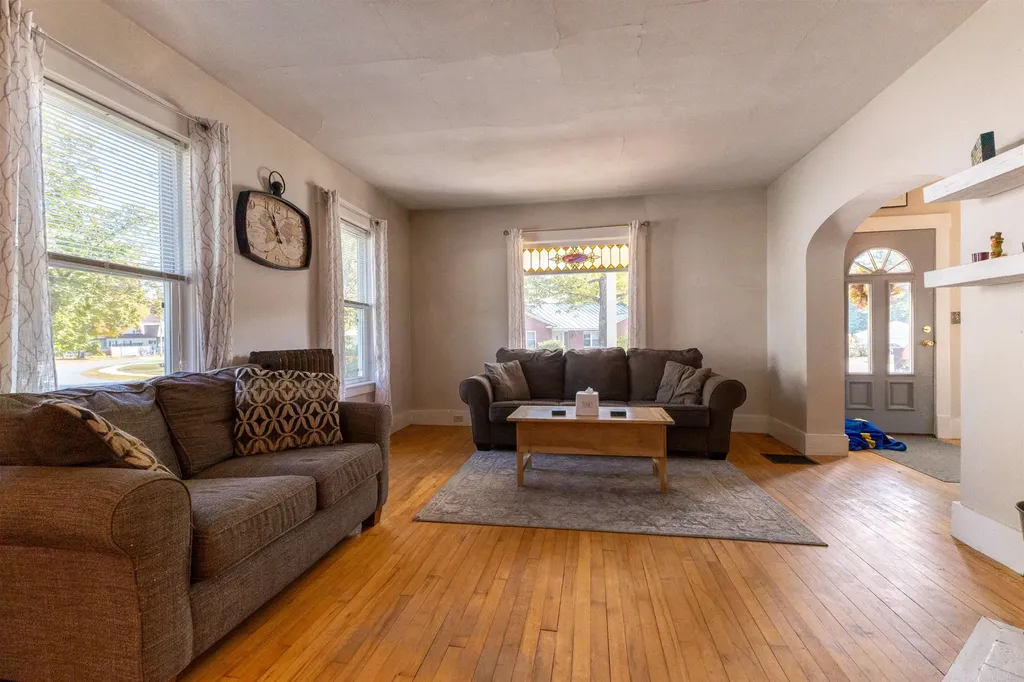 105 Grove Street Claremont NH 03743