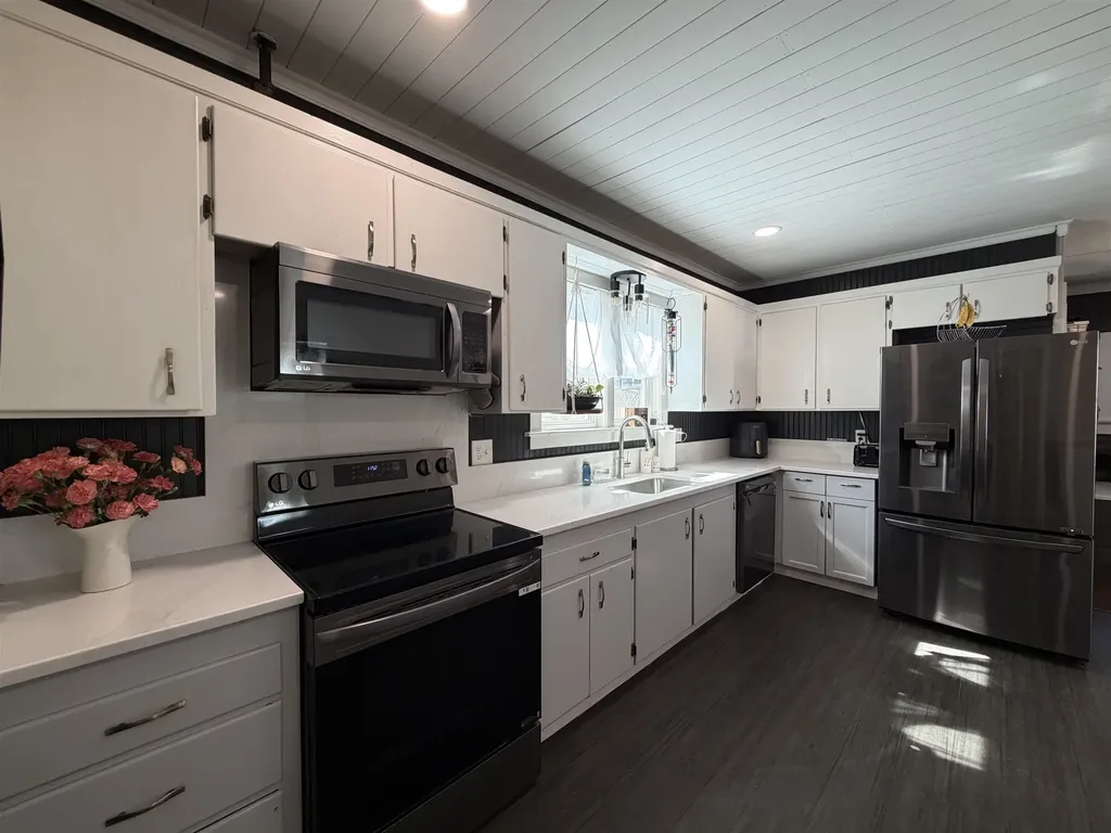 105 Grove Street Claremont NH 03743