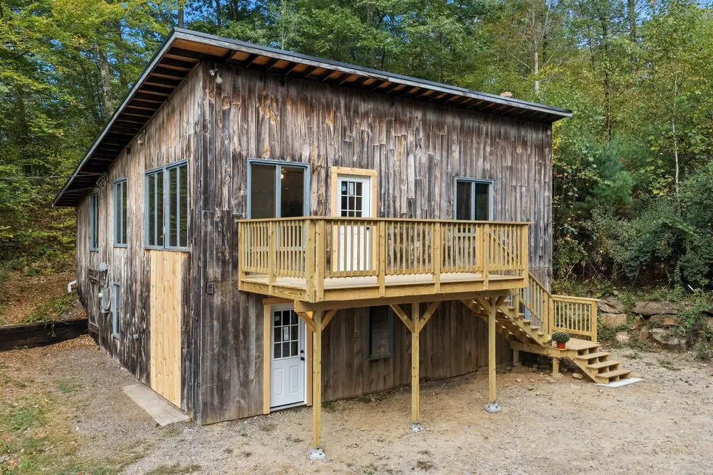 628 Monadnock Highway Swanzey NH 03446